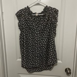 Michael Kors Sleeveless Top — Like New - Barely Worn- Size XL
